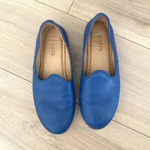 CHARIX cobalt blue slip ons / women's size EU38 US 8
